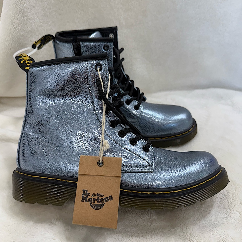 Dr Martens 1460 J girls crinkle metallic blue zip lace up combat boots size 4